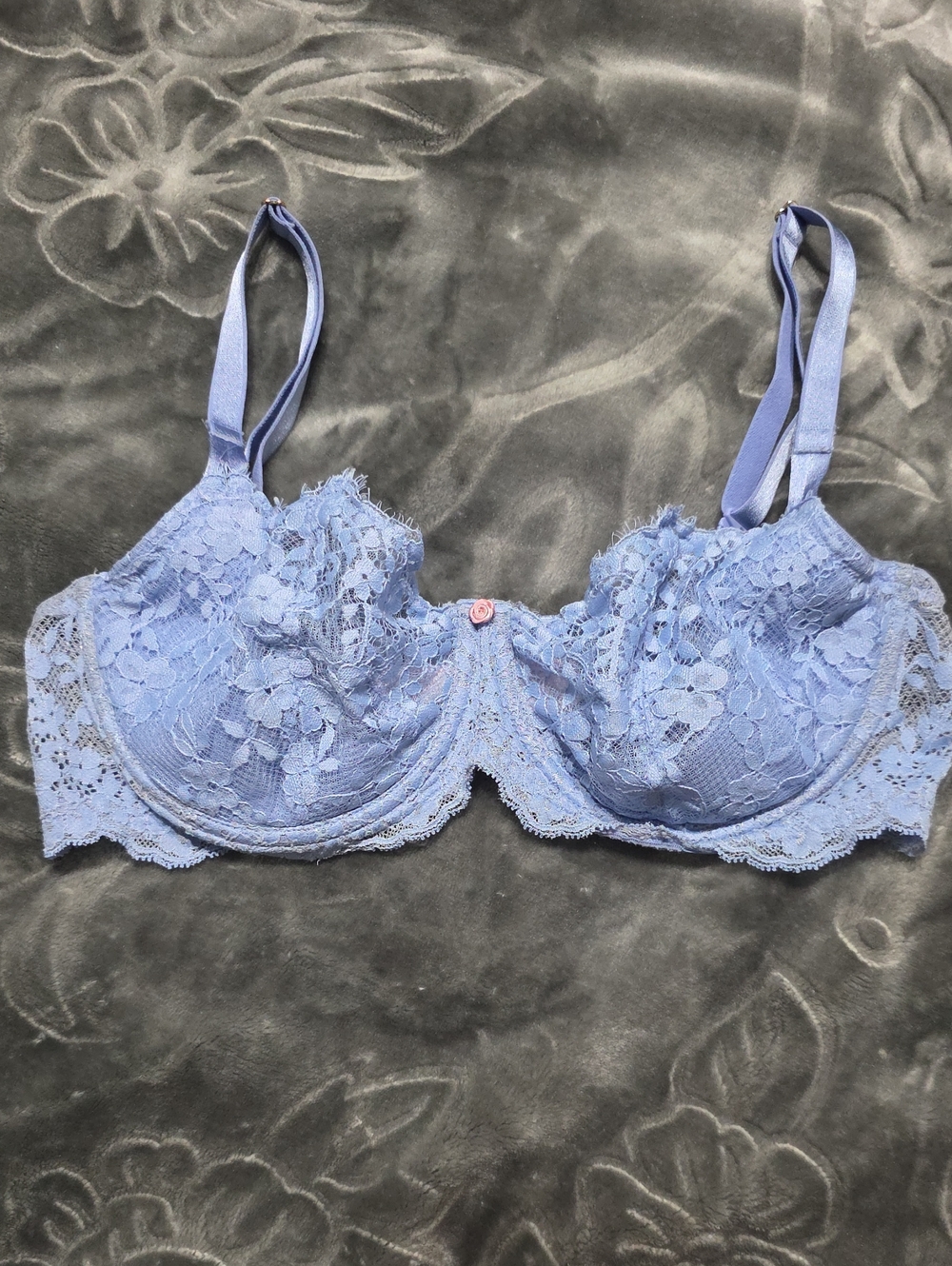 Victoria's Secret Lace Underwire Bra in Periwinkle